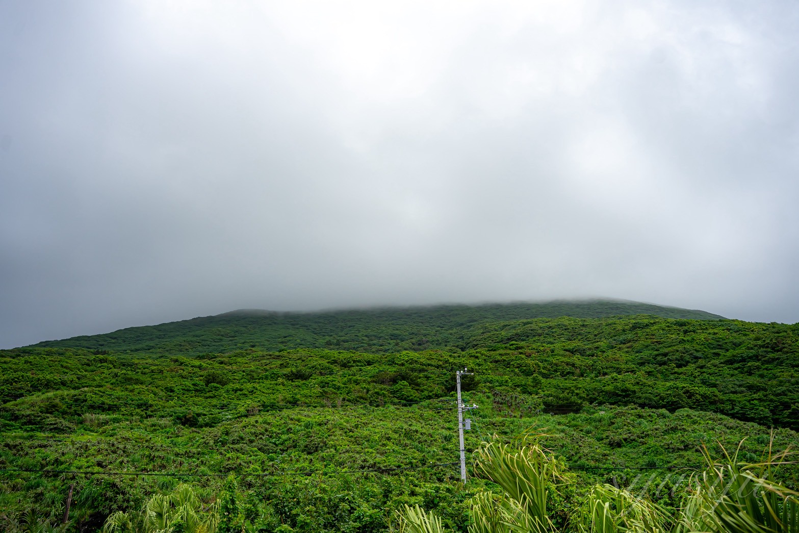 霧の八丈富士